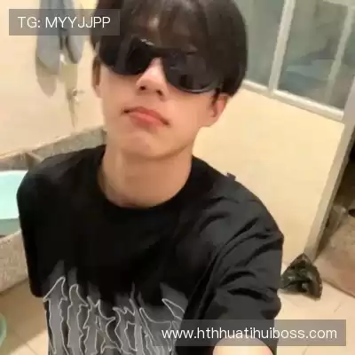 尤诗彩